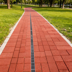 Op maat gemaakte buitenafvoergoot van roestvrij staal met speciale vorm, regenwaterafvoergoot met lineaire afdekking - Product Image 2