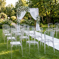 Chaise transparente moderne sans accoudoirs avec protection UV pour location événementielle de luxe (mariages, fêtes)
