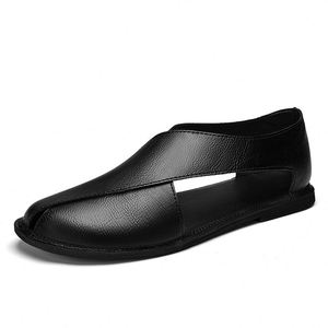Nouveautés estivales Sandales en cuir pour hommes Chaussures d'extérieur respirantes Chaussures décontractées de plage pour hommes - Product Image 2