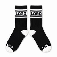 Chaussettes de sport personnalisées avec logo, chaussettes athlétiques de qualité supérieure, chaussettes de sport respirantes en coton pour la salle de sport, la course à pied, les vêtements de rue décontractés, vente en gros OEM