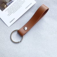 Pendentif de clé de voiture élégant et créatif en cuir PU, étanche et durable, breloque de sac pour le voyage