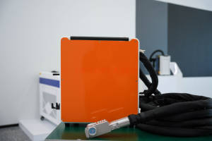 Nouveau nettoyeur laser à fibre mobile automatique RAYCUS TPC-500W, sans pollution environnementale, pour le retrait de peinture, bois, métal, <span class=keywords><strong>pierre</strong></span> - Product Image 2