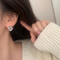 Anting-anting Retro Gaya Prancis yang Elegan, Desain Terpilin Mewah, Anting-anting Statement Desain Unik, Aksesoris Telinga Sederhana untuk Wanita