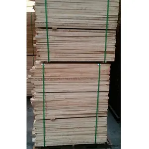 新到货的锯木木板自然公平木材彩色木板木板，长度1.5英尺至6英尺