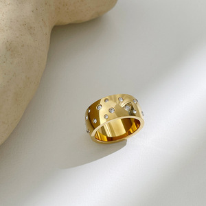Anillo Ancho YF2826 con Circonitas Cúbicas y Gypsophila, Chapado en Oro de 18k, Acero Inoxidable, con Estrella de Circonita, para <span class=keywords><strong>Mujer</strong></span>, Regalo - Product Image 3