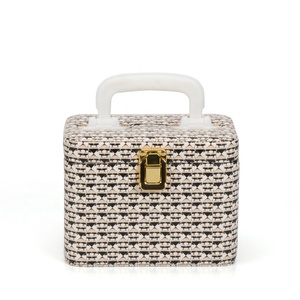 Elegante Astuccio per Trucchi in PU con Chiusura a Fibbia e Custodia per il Trasporto, Marca Tat Modello 39-30943 - Product Image 2