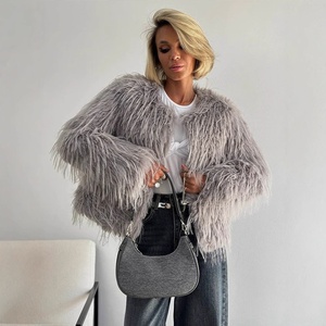<span class=keywords><strong>Manteau</strong></span> <span class=keywords><strong>court</strong></span> en fausse fourrure tissée pour <span class=keywords><strong>femme</strong></span>, avec poches en polaire, chaud et tendance, pour l'automne - Product Image 1