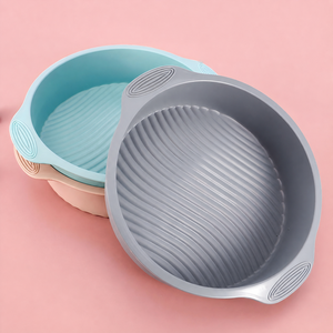 Moule à gâteau rond en silicone avec poignée, 28 cm, réutilisable, antiadhésif, résistant à la chaleur, pour pain, gâteaux et four domestique - Product Image 2