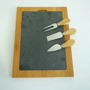 矩形竹菜板石板奶酪板和刀套