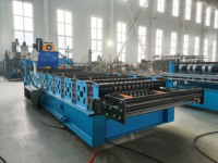 Machine de formage de carreaux de sol en acier entièrement automatique, machine de fabrication de tôles de sol ondulées avec engrenages, fournisseur chinois