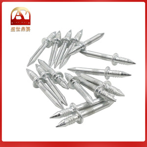 Clous de plinthe sans marque 30 mm en acier à pointe acérée et tige lisse pour le travail du bois et le bricolage - Product Image 4