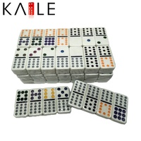 Jeu de dominos de train mexicain double 12 OEM dans une mallette de transport en aluminium Fabrication en Chine pour le divertissement familial de jeux de société