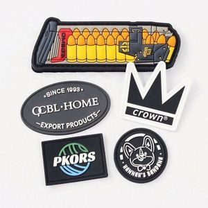 Parches de Goma con Logotipo Personalizado en Relieve, Parches de Silicona Suaves 2D para Ropa, Parches de PVC - Product Image 4