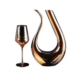 Vervaardigen Groothandel Gouden Wijn Karaf Gebrandschilderd Glas Wijn Glazen Beker Geschenk Set Glazen Beker