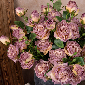 Wholesale French-<b>style</b> Artificial Flower Single 3-<b>head</b> Charred Edge Rose for Wedding New Year Home Living Room Decoration - Product Image 3