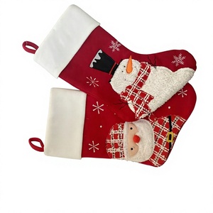 Chaussettes de Noël écologiques, faites à la main, durables, personnalisables, douces, cousues, en velours épais brillant, 18 pouces, rouge, pour impression en relief - Product Image 4