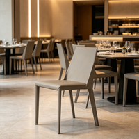 Chaises de salle à manger rembourrées pour hôtels et restaurants, siège en cuir PU, pieds en bois taupe, personnalisation, fabrication OEM, vente en gros, ensemble
