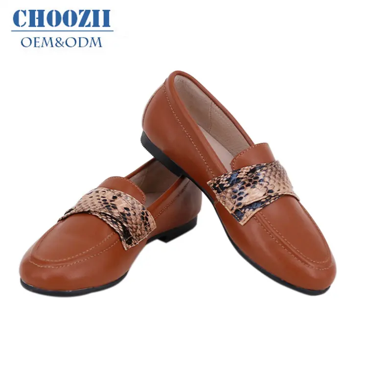 Leather Shoes Manufacture Brown High Grain Leather Women Loafers Girls Shoes Kids Unisex Snake Texture Men Dress Shoes Loafers