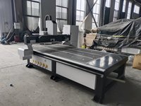 Machine de découpe CNC multifonctionnelle 1325 1625 pour cuir et carton avec couteau vibrant et caméra CCD 3 en 1