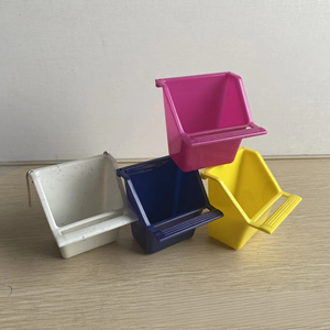 Juego de tazas de alimentación de acero inoxidable para aves, jaula de vuelo para pájaros cantores, con cierre seguro, para uso doméstico y en aviarios, resistente al óxido, venta al por mayor - Product Image 4