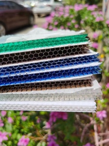 Tấm Nhựa PC Vật Liệu Xây Dựng Nhà Kính 8Mm Tấm Rỗng <span class=keywords><strong>Polycarbonate</strong></span> Nguyên Chất Trong Suốt 100% Cho Mái Nhà - Product Image 4