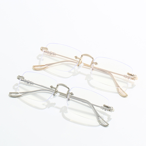 Lunettes de lecture flexibles X208 en métal à monture rectangulaire pour presbytie -2.50, vente en gros pour femmes, lunettes correctrices - Product Image 1