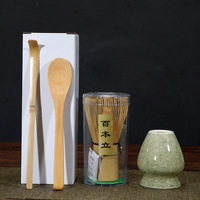 Ensemble Matcha : Bol à Matcha avec bec verseur, Tamis à Matcha, Outil pour la cérémonie du thé Matcha, Outil de préparation du Matcha japonais, Bol à Matcha en céramique