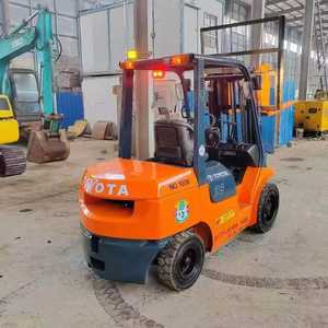 בשימוש <span class=keywords><strong>3</strong></span> טון 35 toyota מלגזה מקורי יפן <span class=keywords><strong>tcm</strong></span> לעשות עם מנוע הילוכים מנוע במלאי עבור תעשיות בנייה חקלאית - Product Image 6