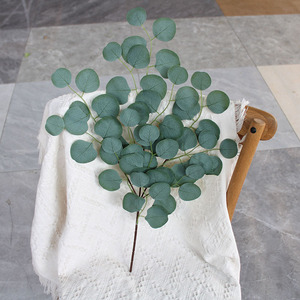 Feuilles de plantes vertes artificielles, feuilles d'eucalyptus à trois branches, fleurs en soie, décoration murale style forêt, haute simulation durable - Product Image 6