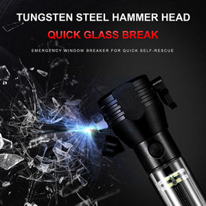 Martillo Rompeventanas de Emergencia Negro con Linterna para Autos, Autobuses, Camiones y Autocaravanas - Product Image 2