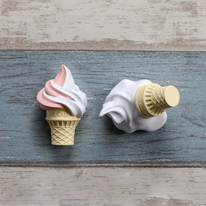Arte Ming simulazione cibo cono gelato adesivo frigorifero in resina magnete per telefono cellulare accessori - Product Image 1