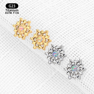 Boucles d'oreilles en opale flocon de neige en alliage de titane F136, serties de griffes, bijoux de piercing tendance pour soirée - Product Image 2