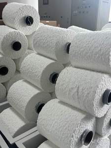 Filato Chenille 100% Poliestere, Filato Fantasia Tinto in Massa con Certificazione GRS per Divani/Tessili per la Casa - Product Image 3