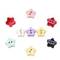 Kancing Resin Bintang Lima Berbagai Warna 2 Lubang 20L 24L 28L 32L Ukuran Dapat Disesuaikan untuk Sweater dan Mantel