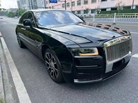 Adecuado para actualizar el modelo antiguo del Rolls-Royce Ghost al nuevo modelo. La nueva apariencia es compatible con los años 10-14.