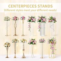 Support de fleurs artificielles en métal de fer centres de table en cristal de candélabre d'or pour la décoration de table de mariage