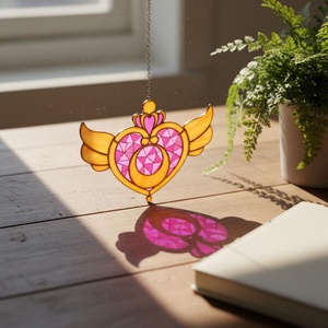 OEM ODM Présentoir en acrylique, attrape-soleil en résine Sai Lor Mo sur cœur rose doré, art de fenêtre en acrylique inspiré de l'<span class=keywords><strong>anime</strong></span>, décoration de fille magique, Birt - Product Image 5