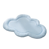 Lit pour animaux de compagnie en forme de nuage 3D rafraîchissant printemps-été OEM/ODM pour chiens et chats, respirant et facile à nettoyer, pour petits chiens