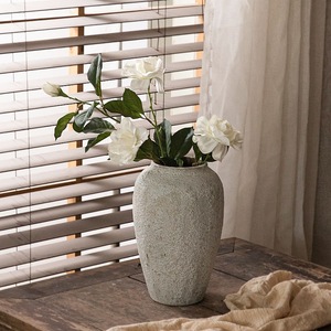 <span class=keywords><strong>Vaso</strong></span> Bianco Artigianale in Stile Japandi Wabi-Sabi, Forma Organica Scultorea, <span class=keywords><strong>Vaso</strong></span> in Ceramica per Arredamento Minimalista - Product Image 2