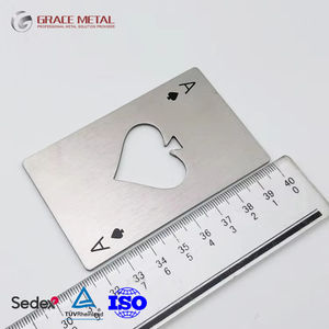 Ouvre-bouteille personnalisé de qualité supérieure avec logo personnalisé, en acier inoxydable, en forme de carte de poker (pique), pour la maison et les restaurants - Product Image 1