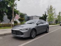 BYD Qin Plus DM-i 2023, Edición Beyond de 55KM, PHEV, Sedán Híbrido Eléctrico de 1.5L, Bajo Kilometraje, Listo para Exportación