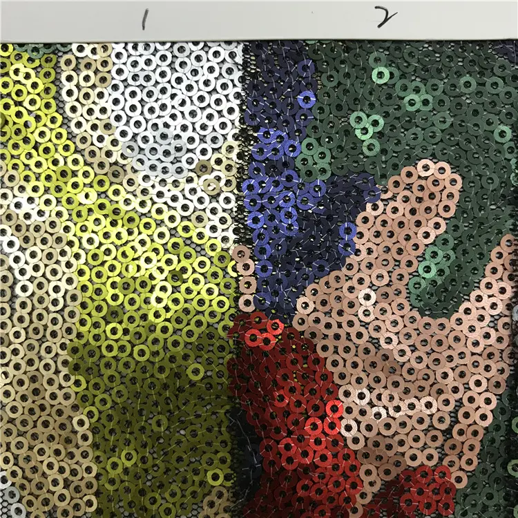 In Tessuto Modello di fiore di Paillettes di Colore di Fluorescenza Da The Yard Foglio di Stampa Del Merletto Oro Quattro Colori di Disegno Reversibile 3 millimetri Camouflage
