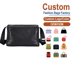 Sac bandoulière structuré en cuir véritable pour homme, style mode, directement de l'usine - Sangle large + Fermeture éclair supérieure, faible MOQ pour les détaillants mondiaux - Product Image 1