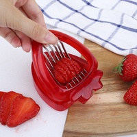 Groothandel Keuken Gadgets Aardbei Huller En Cutter Snijmachine Fruit Gereedschap
