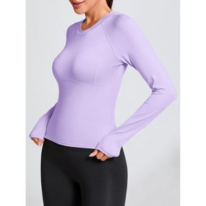 Fisoew Camiseta deportiva de manga larga para mujer, cuello redondo, ajustada, compresión, yoga, camisa deportiva, color morado sólido, poliéster - Product Image 5