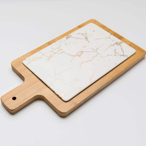 Piatto Quadrato per Bistecca in Ceramica Effetto Marmo, Stile Minimalista Moderno, con Base in Legno Antiscottatura per Uso Domestico - Product Image 1
