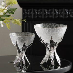 Elegante Tazón de Vidrio Color Plata con Base de Metal para Decoración del Hogar, Adornos para Servir Dátiles, Frutos Secos y Alimentos, Técnica Pulida - Product Image 1