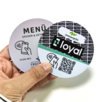 Kundenspezifisch Bedruckter QR-Code-Tag mit NFC-Menü-PVC-Karte und NTAG215-Chip 13,56MHz RFID-Kommunikation für Restaurant und Geschäft