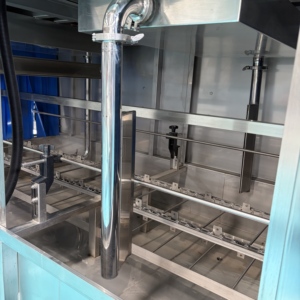 Machine à laver les paniers à légumes de type tunnel en acier inoxydable avec pompe PLC, stérilisation à l'eau chaude haute efficacité, contrôle PLC - Product Image 4
