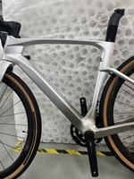 Pneus de vélo de gravier haute performance pour l'aventure sur route et hors route RS-13S 9,9 kg 700*40C